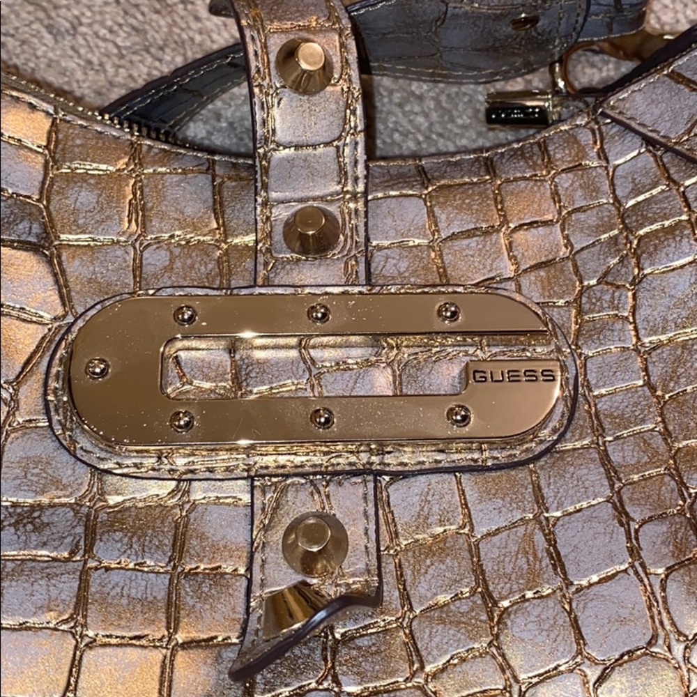 Guess bag - Picture 4 of 4